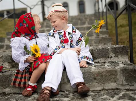 nombres rumanos|Nombres rumanos para niño y niña: ¡los 50 más populares!